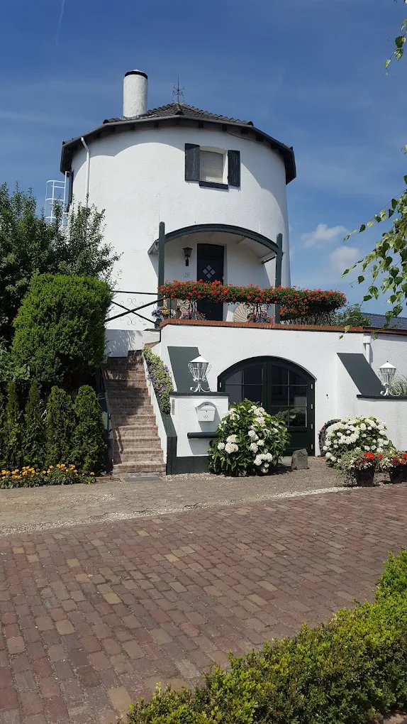 Außenansicht von Die Weiße Mühle in Kranenburg